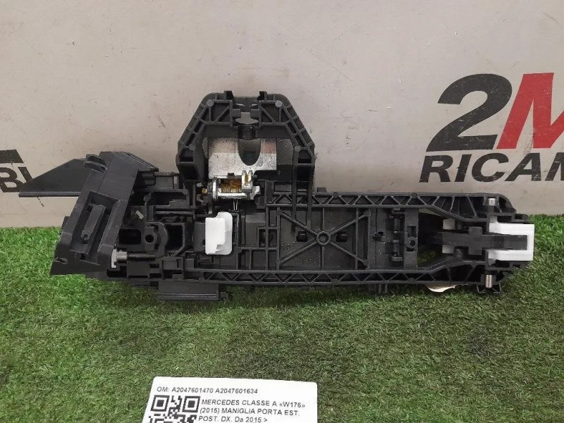 Maniglia Porta EST POST DX A2047601470 A2047601634 Mercedes Classe A W176 2015