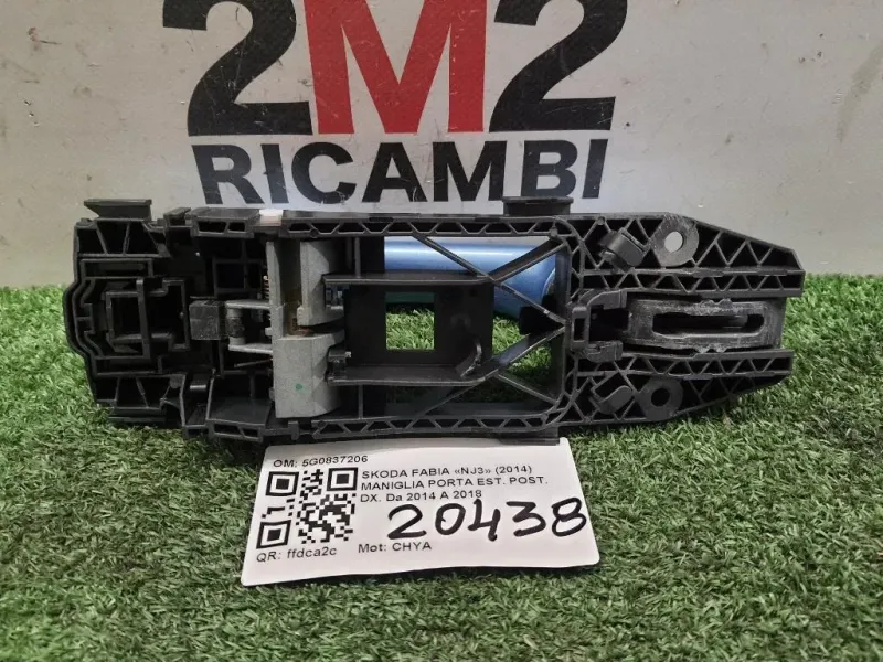 Maniglia Porta EST POST DX 5G0837206 Skoda Fabia NJ3 2014