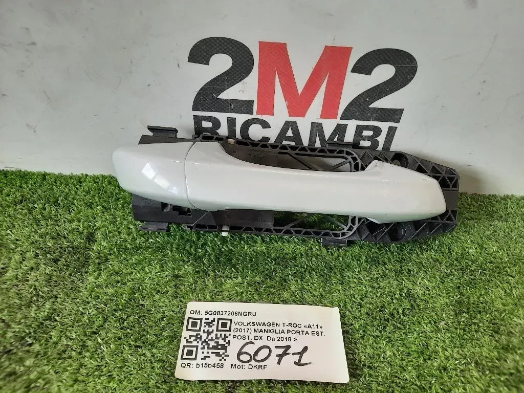 Maniglia Porta EST POST DX 5G0837206NGRU Volkswagen T-roc 2017