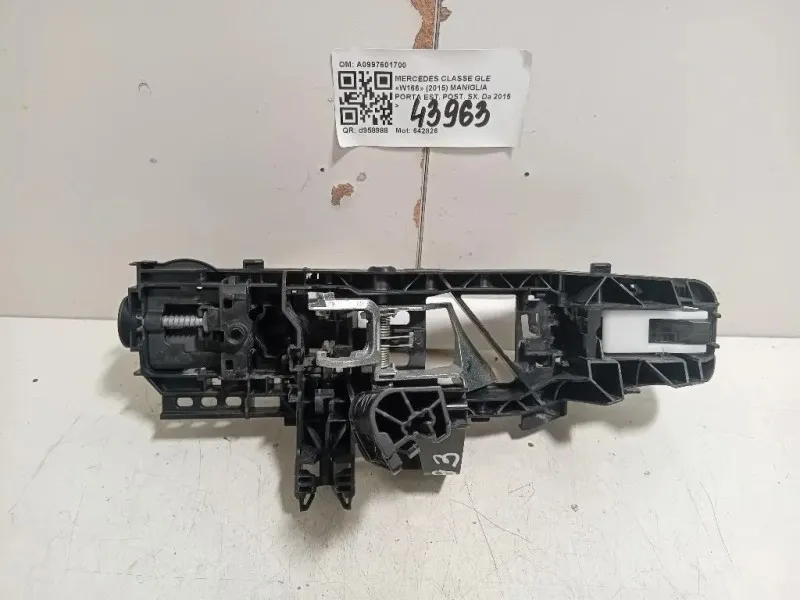 Maniglia Porta EST POST SX A0997601700 Mercedes Classe GLE W166 2015