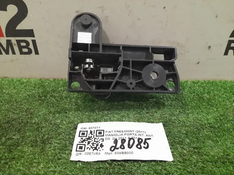 Maniglia Porta INT ANT DX 937071 Fiat Freemont 2011