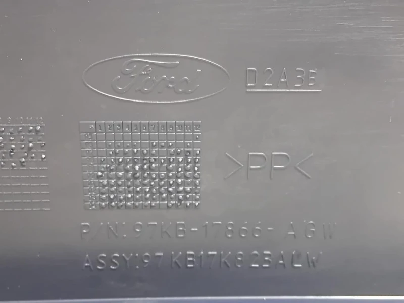 Paraurti Centrale POST 97KB-17866-AGW Ford KA II 2009