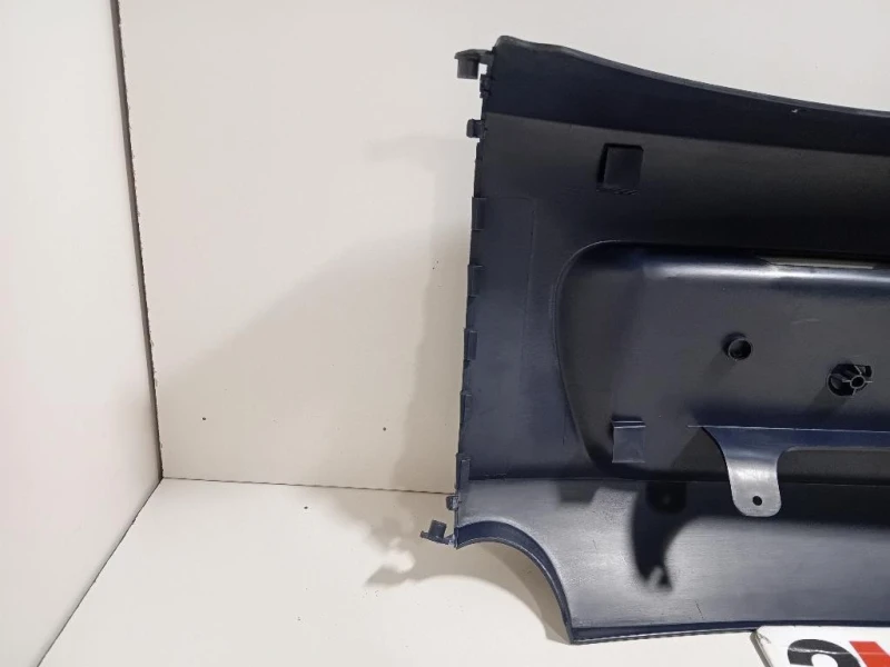 Paraurti Centrale POST 97KB-17866-AGW Ford KA II 2009