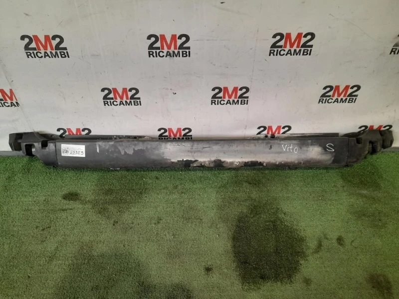 Paraurti Centrale POST A6398800371 Mercedes VITO W639 2004