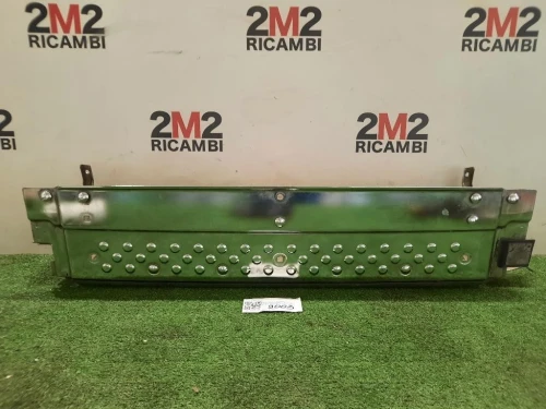 Paraurti Centrale POST MR533016 Mitsubishi Pajero III 2000