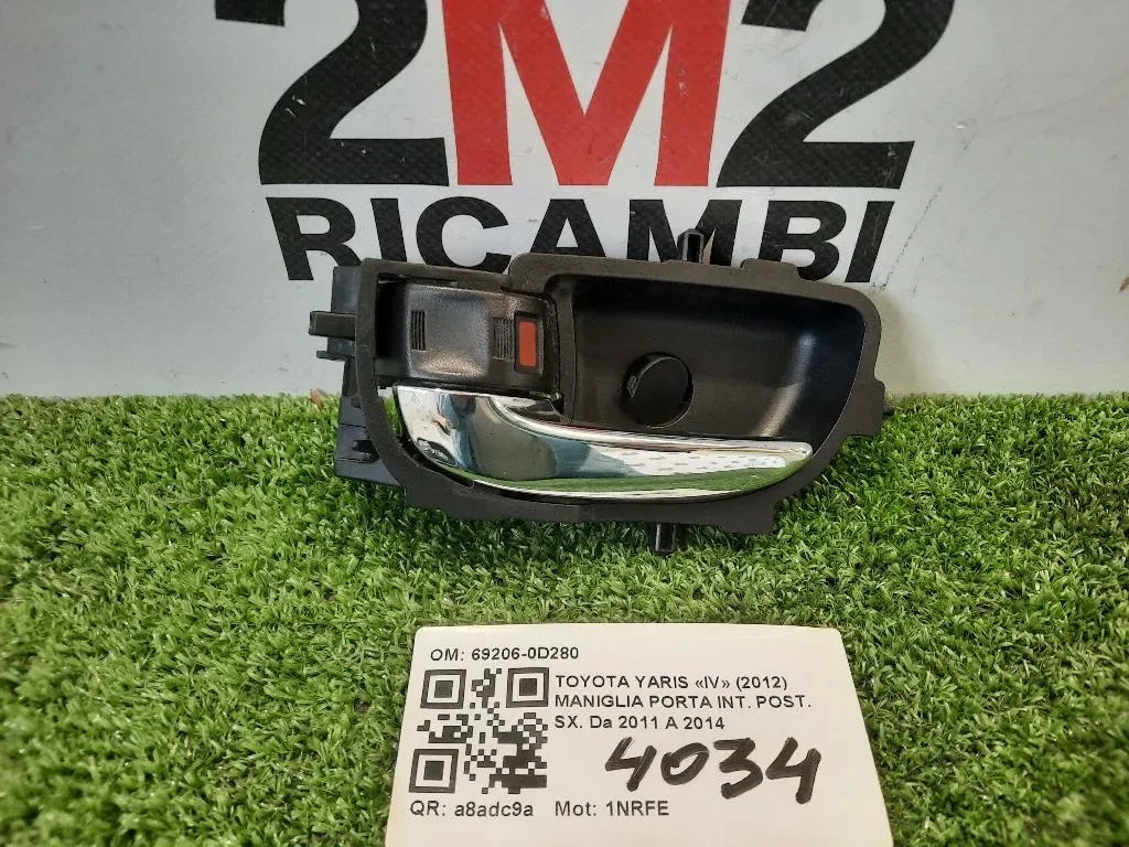 Maniglia Porta INT POST SX 69206-0D280 Toyota Yaris IV 2012