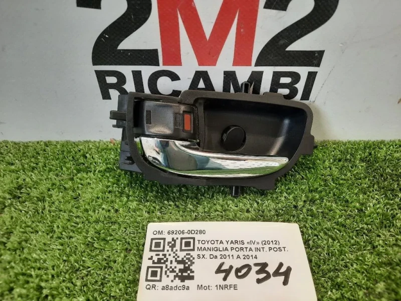 Maniglia Porta INT POST SX 69206-0D280 Toyota Yaris IV 2012