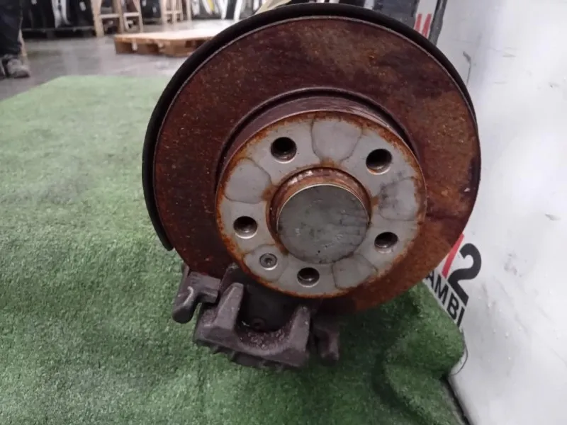 Assale POST 6R0500051C Audi A1 8XA Sportback 2012