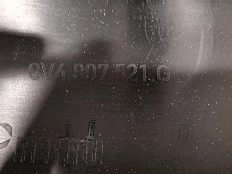 Paraurti INF POST 8V4807521G Audi A3 8PA Sportback 2010