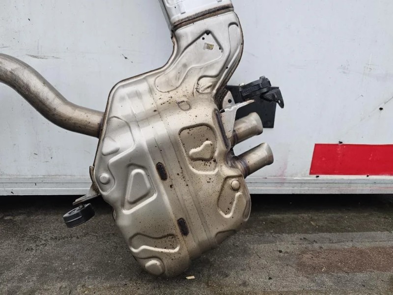 Marmitta Anteriore 4K0253611AD TERMINALE POST POSTERIORE Audi A6 4a5c8 Avant 2018