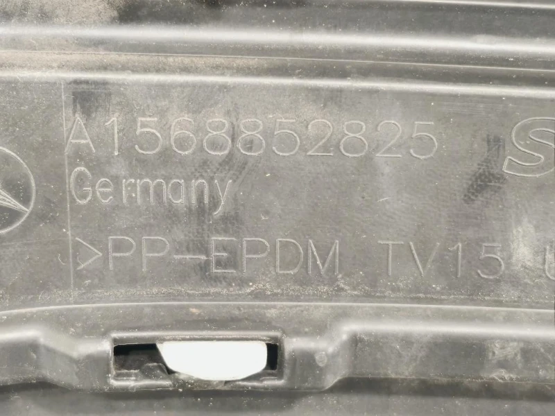Paraurti INF POST A1568850325 SPOILER Mercedes Classe GLA X156 2014