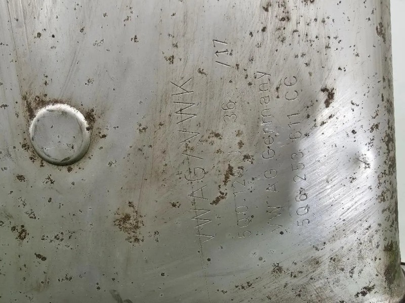 Marmitta Centraleterminale  Volkswagen GOLF VII 2017