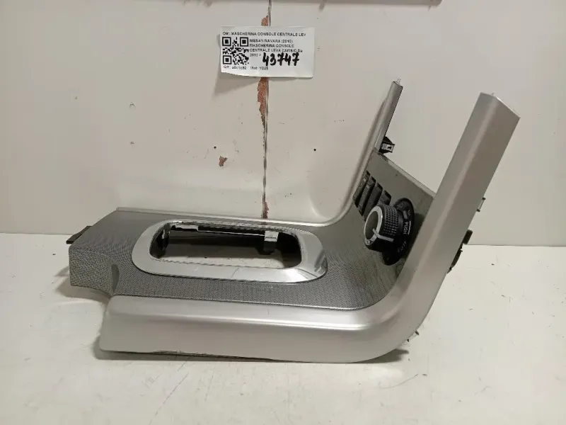 Mascherina Console Centrale LEVA Cambio MASCHERINA CONSOLE CENTRALE LEVA CAMBIO Nissan Navara 2010