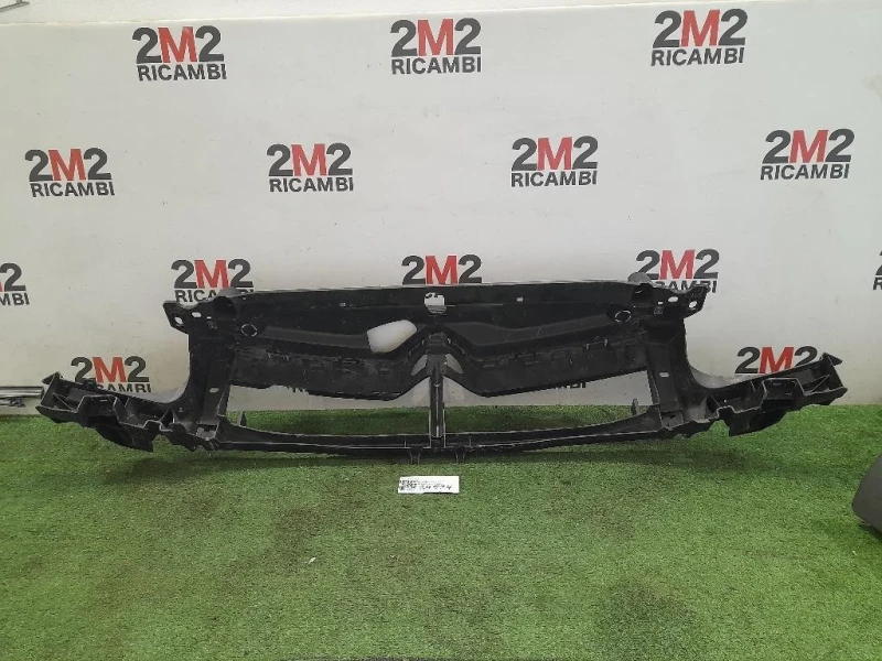 Rinforzo Griglia Radiatore 9673046277 Citroen C4 II 2011