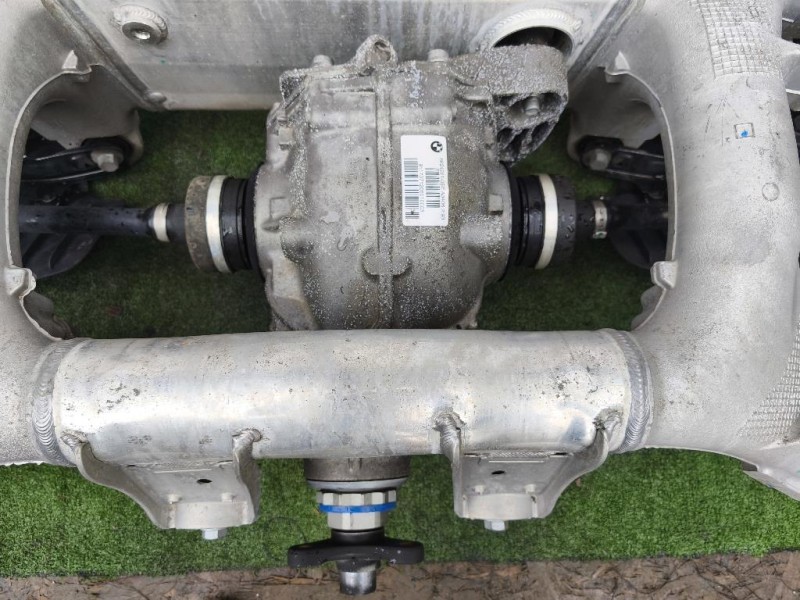 Assale POST 6861201 Bmw Serie 5 G30 Berlina 2016