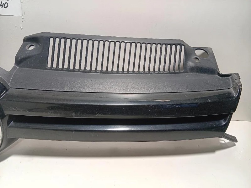 Mascherina Griglia Radiatore 1K9 853 653 Volkswagen GOLF VI 2009