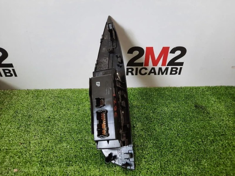 Mascherina Interruttore Alzacristallo ANT SX  Nissan Qashqai II 2014