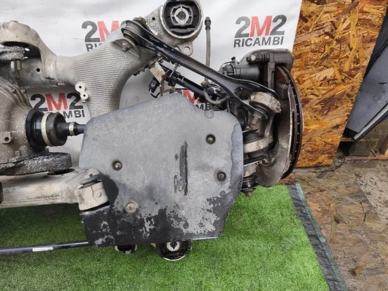 Assale POST 6861201 Bmw Serie 5 G30 Berlina 2016