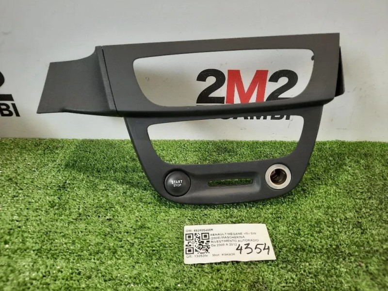 Mascherina Rivestimento Autoradio 682605488R Renault Mégane III SW 2009