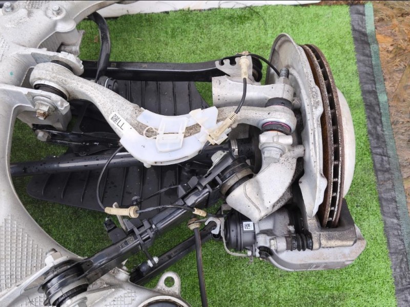 Assale POST 6861201 Bmw Serie 5 G30 Berlina 2016