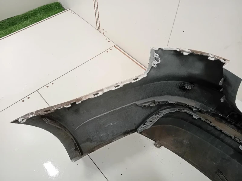 Paraurti POST 8W9807067A 8W9807511J Audi A4 8W5 Avant 2015