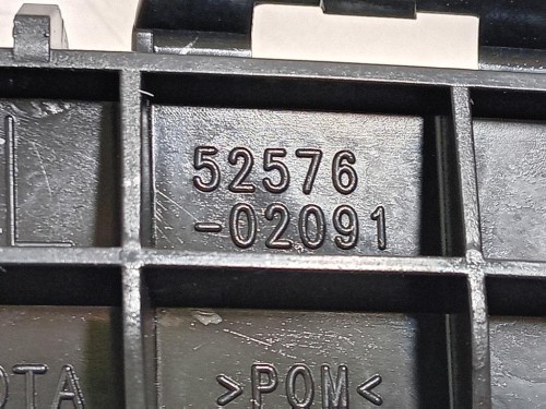 Rinforzo Paraurti POST 52576-02090 Toyota Auris I 2010