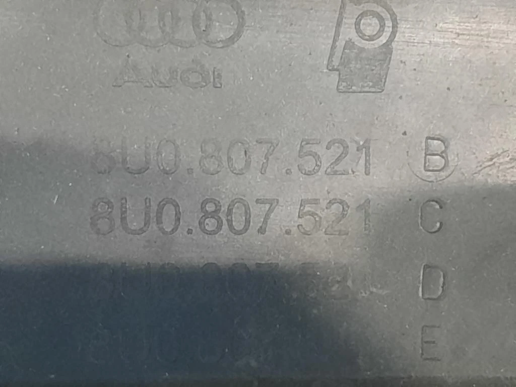 Paraurti POST 8U0807621B Audi Q3 8UB 2012