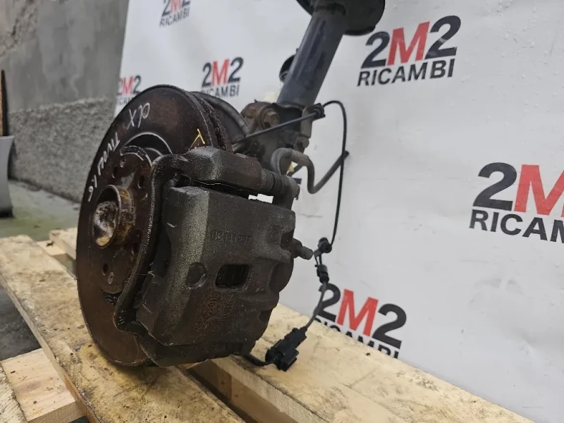 Meccanica Completa ANT DX 44320-35000 FUSELLO SOSPENSIONE DISCO Ssangyong Tivoli 2015