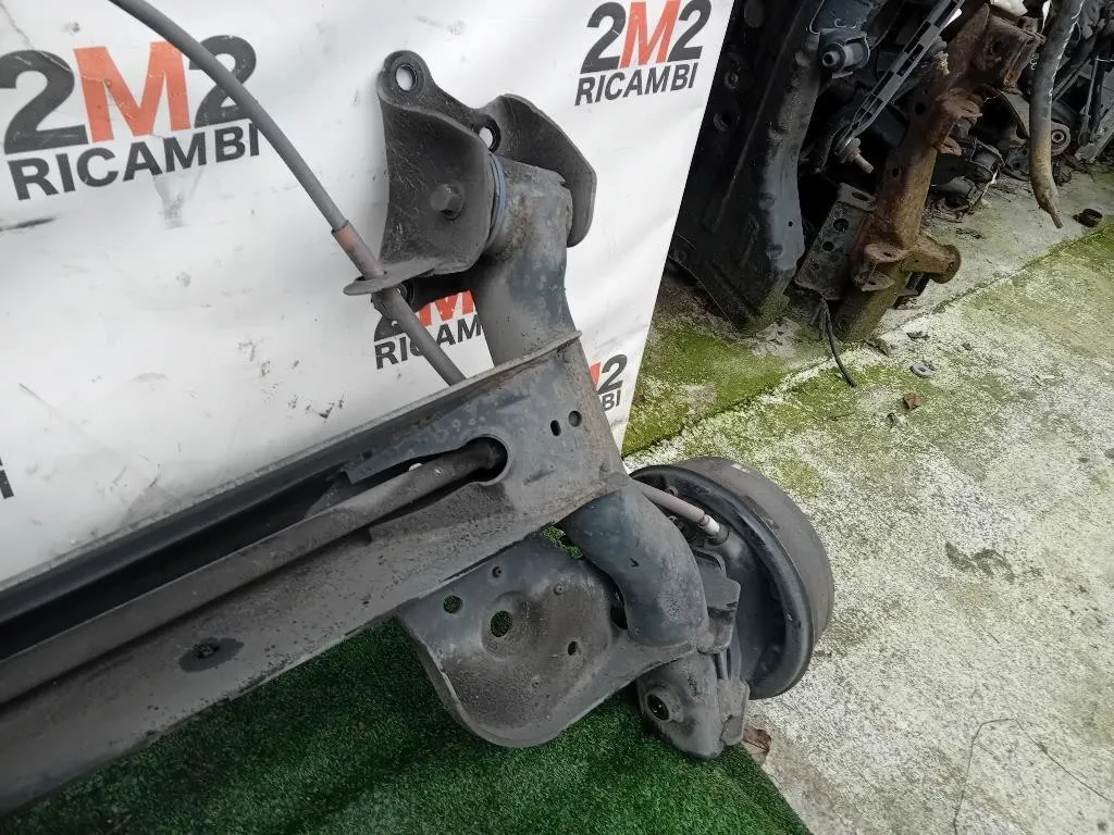 Assale POST 555016666R Dacia Duster I 2014