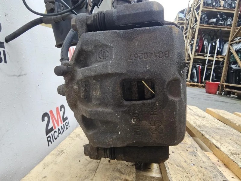 Meccanica Completa ANT SX 44310-35000 FUSELLO SOSPENSIONE DISCO Ssangyong Tivoli 2015