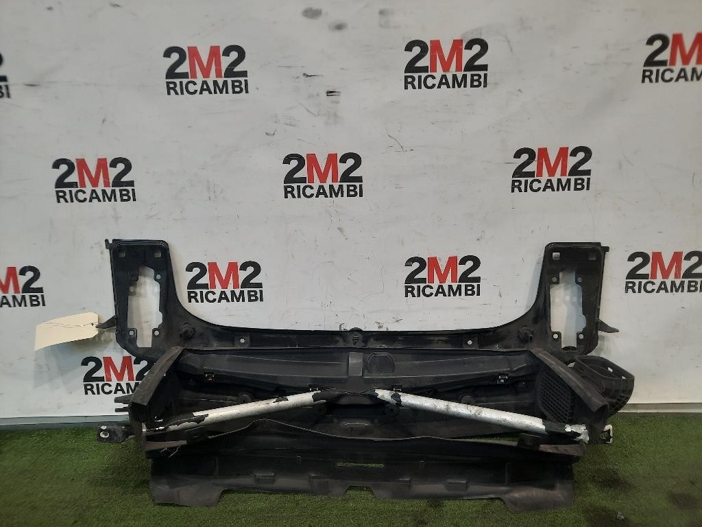 Rivestimento Frontale Parte SUP ANT Bmw Serie 1 F20 Berlina 2012