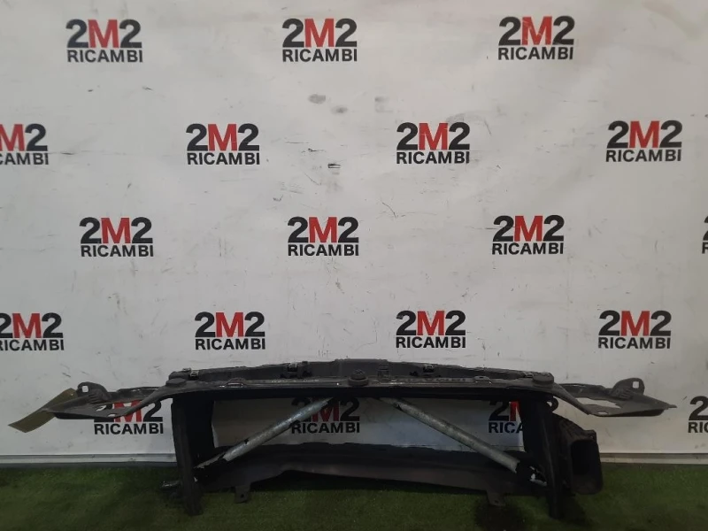 Rivestimento Frontale Parte SUP ANT Bmw Serie 1 F20 Berlina 2012