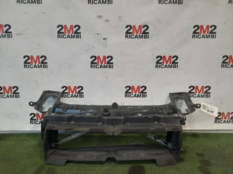 Rivestimento Frontale Parte SUP ANT Bmw Serie 1 F20 Berlina 2012