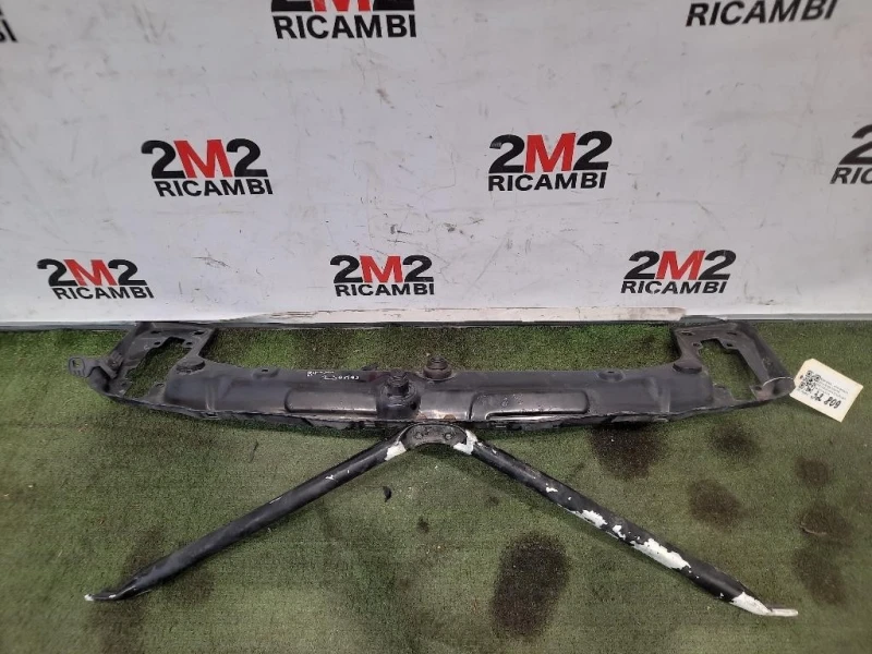 Rivestimento Frontale Parte SUP ANT Bmw Serie 1 F20 Berlina 2012