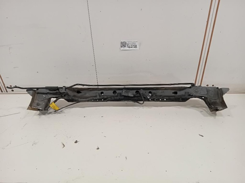 Rivestimento Frontale Parte SUP ANT RIVESTIMENTO FRONTALE PARTE SUP ANT Chevrolet Cruze 2011