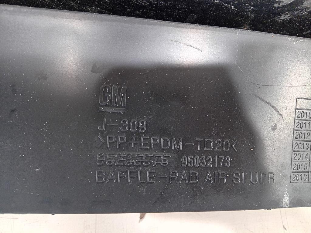 Rivestimento Frontale Parte SUP ANT 95233976 Chevrolet Orlando 2011