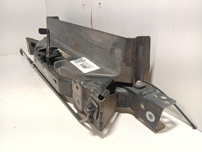 Rivestimento Frontale Parte SUP ANT 95233976 Chevrolet Orlando 2011