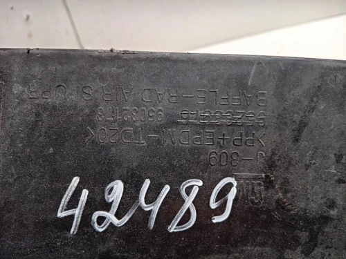 Rivestimento Frontale Parte SUP ANT RIVESTIMENTO FRONTALE PARTE SUP ANT Chevrolet Orlando 2011