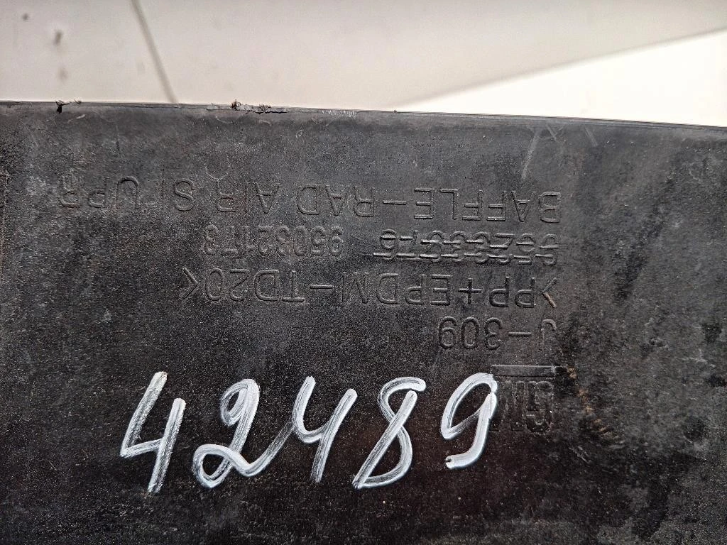 Rivestimento Frontale Parte SUP ANT RIVESTIMENTO FRONTALE PARTE SUP ANT Chevrolet Orlando 2011