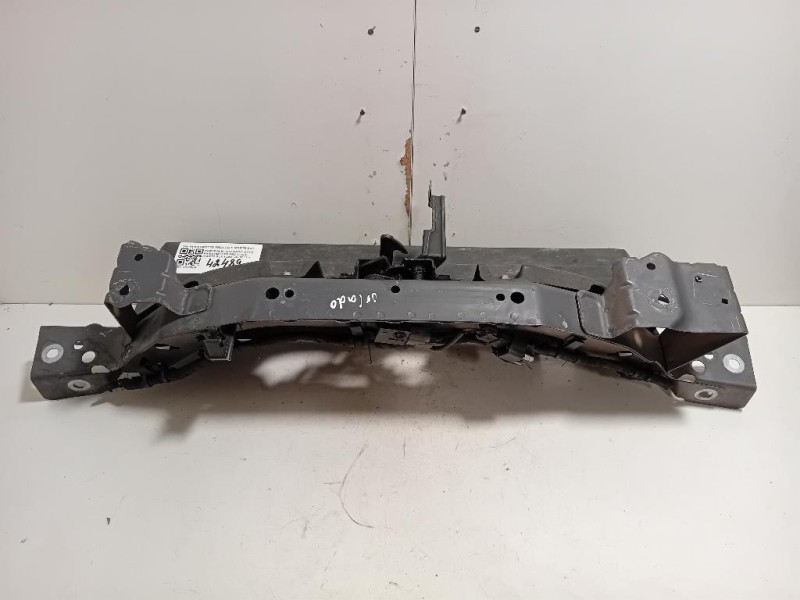 Rivestimento Frontale Parte SUP ANT RIVESTIMENTO FRONTALE PARTE SUP ANT Chevrolet Orlando 2011