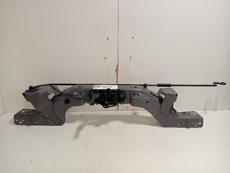 Rivestimento Frontale Parte SUP ANT RIVESTIMENTO FRONTALE PARTE SUP ANT Chevrolet Orlando 2011