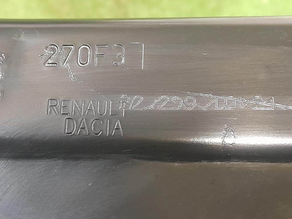 Rivestimento Frontale Parte SUP ANT RIVESTIMENTO FRONTALE ANT Dacia Duster II 2018