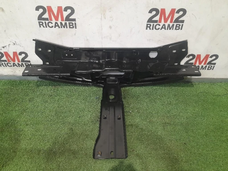 Rivestimento Frontale Parte SUP ANT RIVESTIMENTO FRONTALE ANT Dacia Duster II 2018