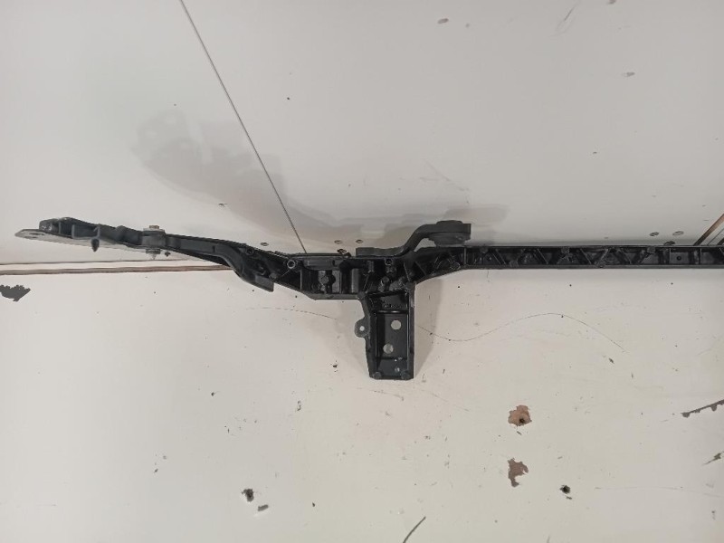 Rivestimento Frontale Parte SUP ANT GX73-16E144-A Jaguar XE 2015