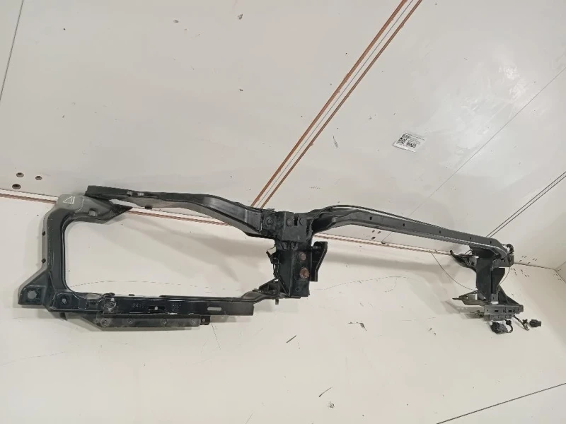 Rivestimento Frontale Parte SUP ANT RIVESTIMENTO FRONTALE PARTE SUP ANT Jaguar XE 2015