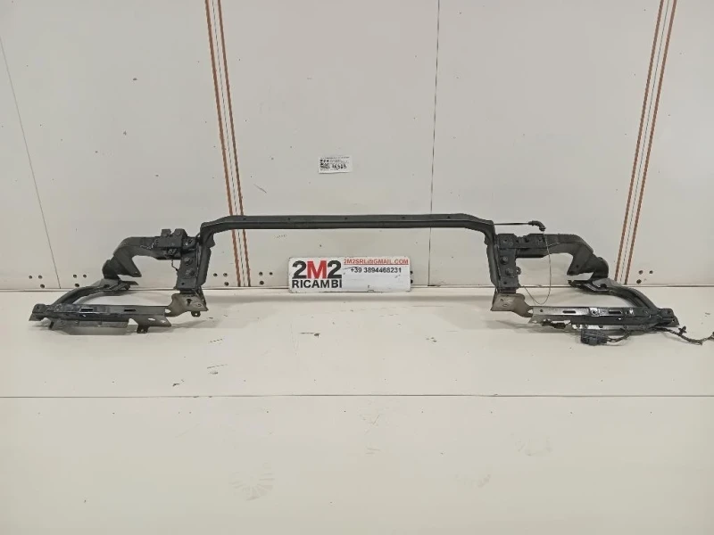 Rivestimento Frontale Parte SUP ANT RIVESTIMENTO FRONTALE PARTE SUP ANT Jaguar XE 2015