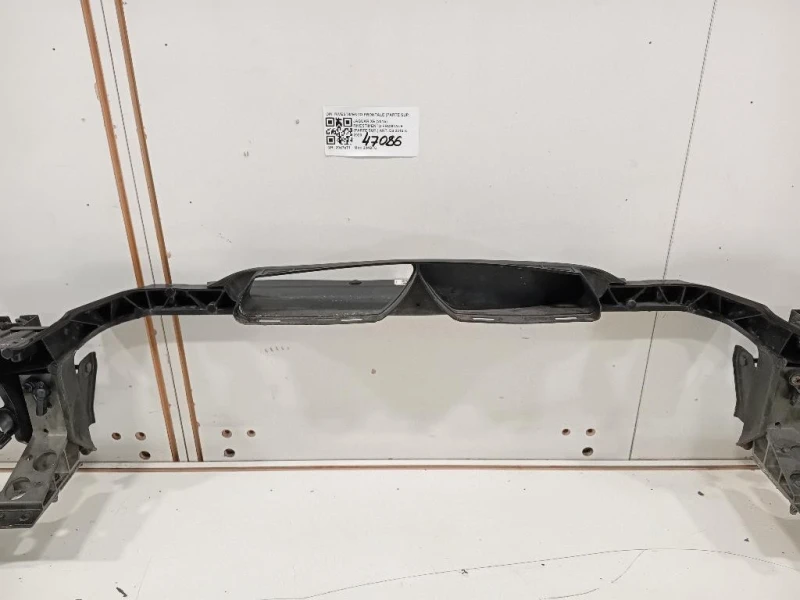 Rivestimento Frontale Parte SUP ANT RIVESTIMENTO FRONTALE PARTE SUP ANT Jaguar XE 2015