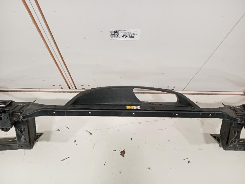 Rivestimento Frontale Parte SUP ANT RIVESTIMENTO FRONTALE PARTE SUP ANT Jaguar XE 2015