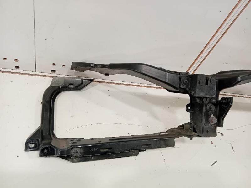 Rivestimento Frontale Parte SUP ANT RIVESTIMENTO FRONTALE PARTE SUP ANT Jaguar XE 2015