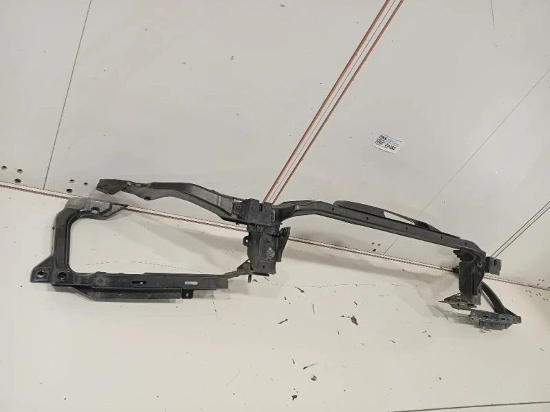 Rivestimento Frontale Parte SUP ANT RIVESTIMENTO FRONTALE PARTE SUP ANT Jaguar XE 2015